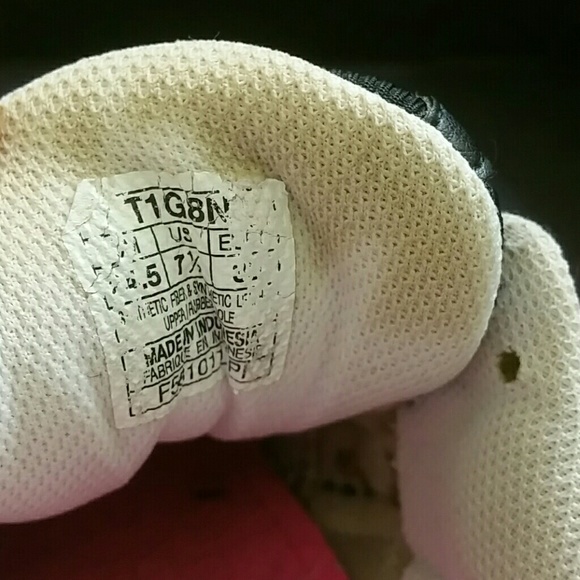 ASICS GEL-STRIKE WOMEN SHOES - Picture 6 of 6